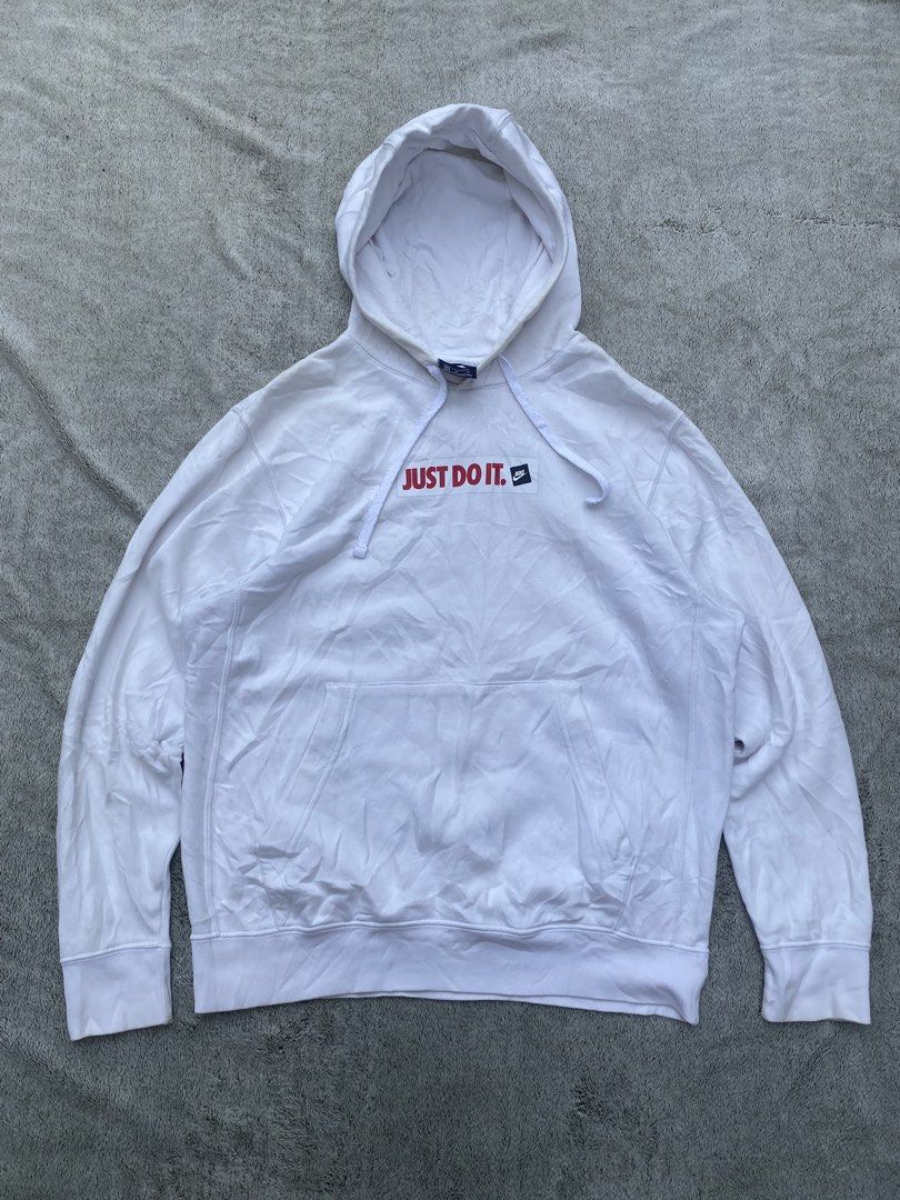 Nike just do it hoodie (Category: Hoodies) located in Davao. Submitted by jirielzac08036 (Listing ID 1462371039, Image 1). Description: width 22 length 26 no issue excellent.