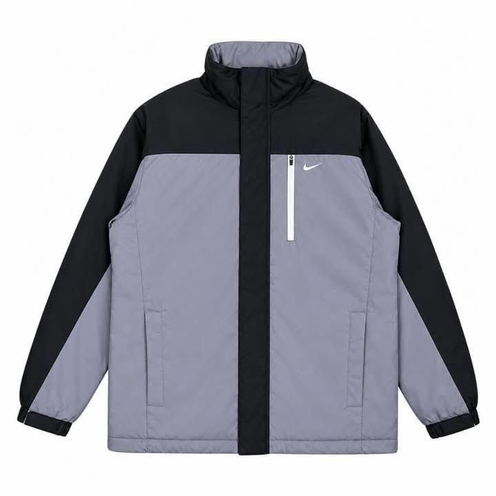 Nike Light Puffer Jacket (Packable Hood) (Category: Coats, Jackets and Outerwear) located in Taguig. Submitted by soyity (Listing ID 1462289923, Image 2). Description: Size XL 24.5 Inches Width 30 Inches Length No Flaws 1500 DISCLAIMER: We are not affiliated, associated, authorized, endorsed by, or in any way officially connected with the brands featured in this post. All brand names, logos, and trademarks are property of their respective owners.