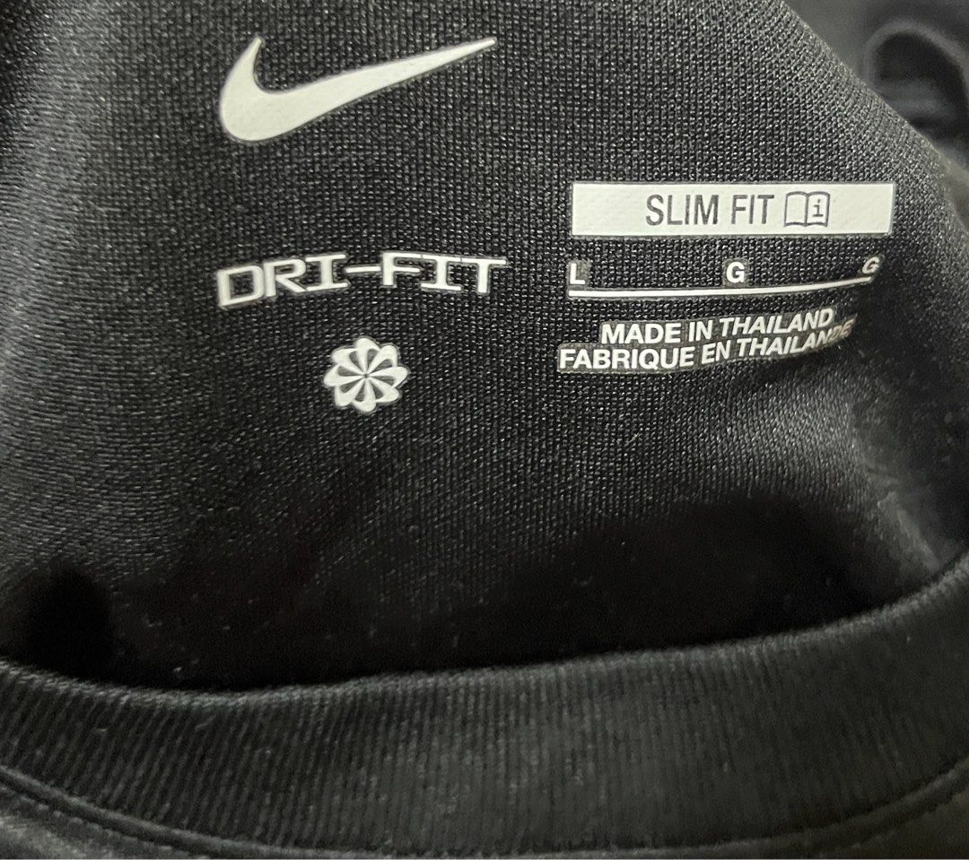 Nike Liverpool 24/25 Jersey (Category: Activewear) located in Iligan City. Submitted by curatedthrift.26 (Listing ID 1462359671, Image 2). Description: Nike Liverpool 24/25 Jersey authentic size Large on tag negotiable.
