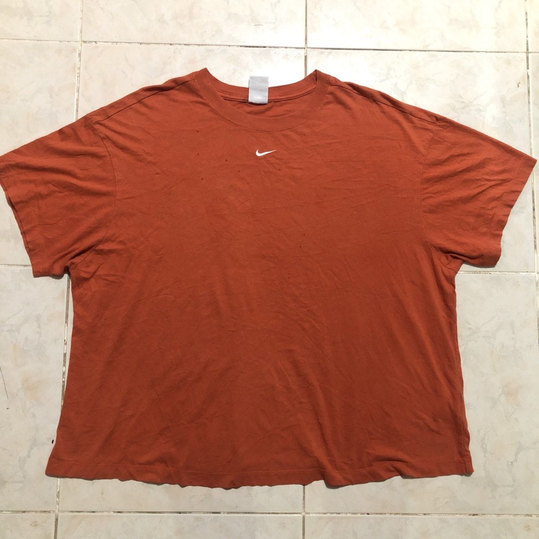 NIKE MID SWOOSH (Category: Tshirts & Polo Shirts ) located in Manila. Submitted by momosshix2001 (Listing ID 1462289599, Image 1). Description: NIKE MID SWOOSH SIZE:XL(28/28) No issue 350 shipped.