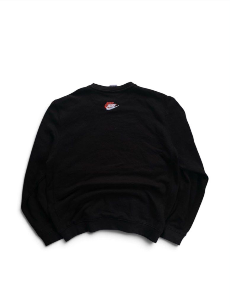 Nike Multi Logo Sweater (Category: Hoodies) located in Davao. Submitted by fastbear-aad4 (Listing ID 1462396889, Image 2). Description: NIKE MULTI LOGO SWEATER Size: XL on tag Dimes:23x26 Color rate: 9.8/10 Condition: Excellent! Issue: None 📩📩📩.