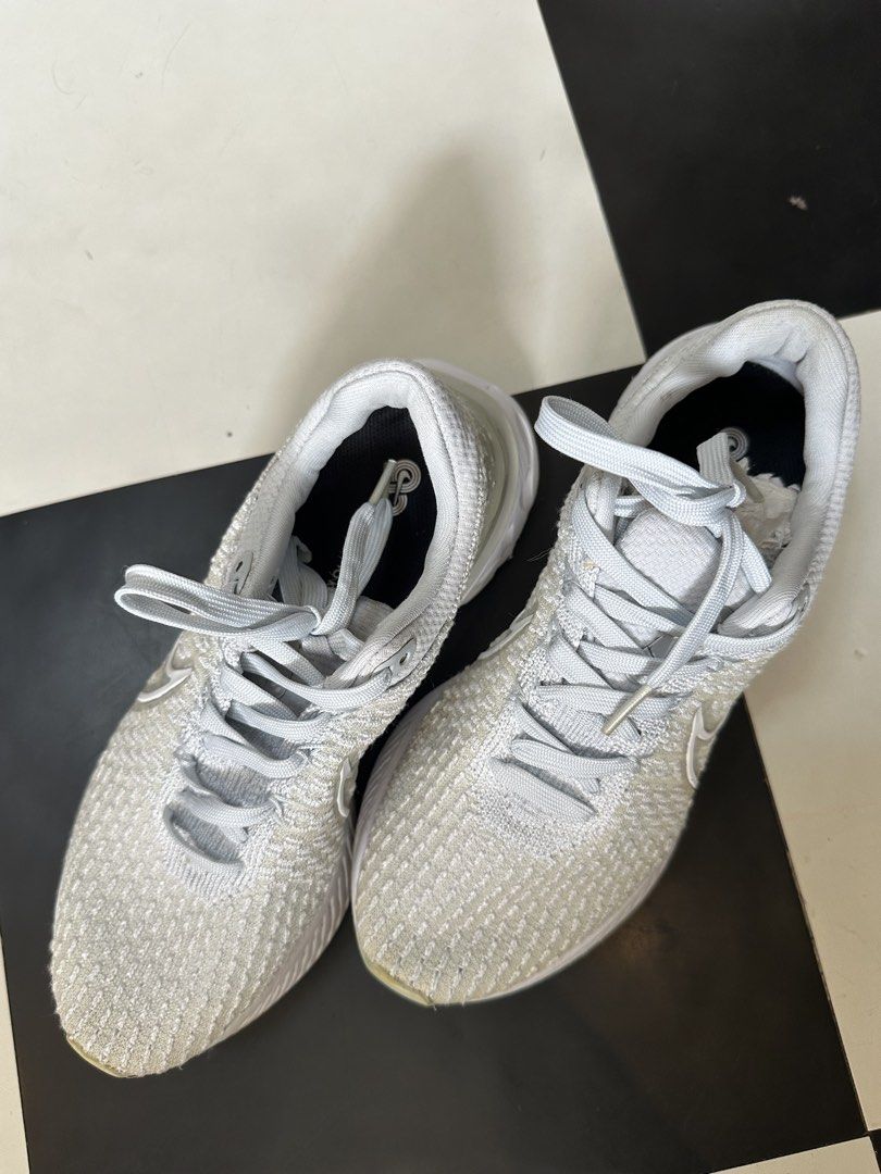 Nike React Infinity Run Flyknit 3 (Category: Sneakers) located in Quezon City. Submitted by tan__k (Listing ID 1462287432, Image 1). Description: Authentic Size US 7.5 UK 5 cm 24.