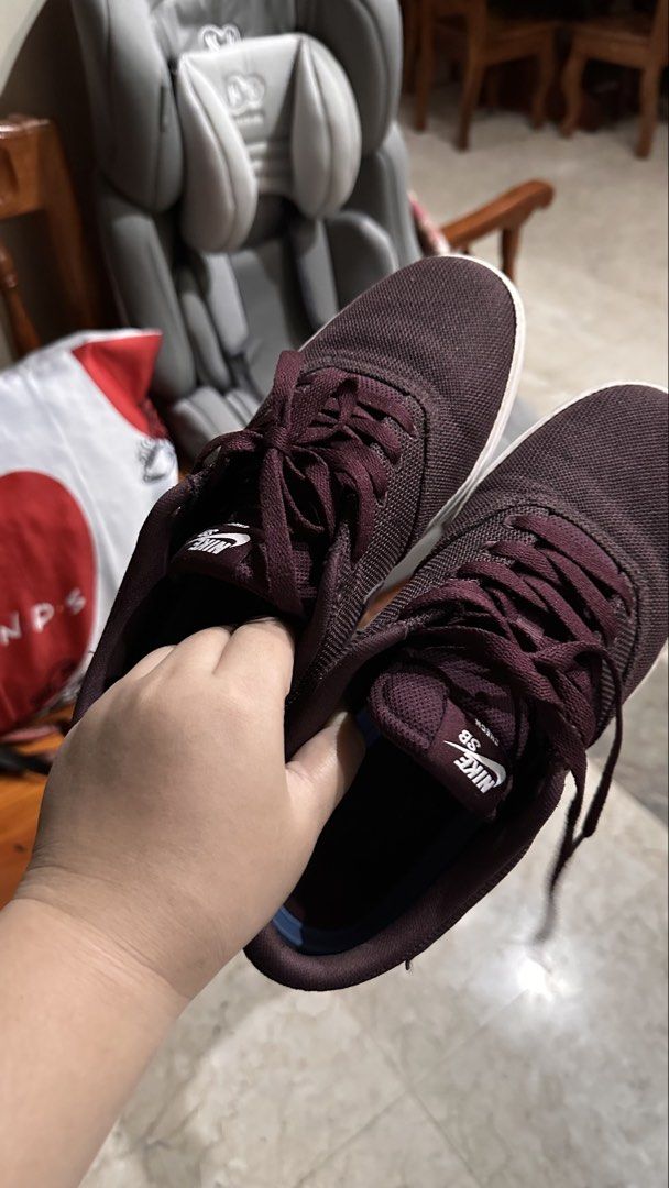 Nike SB Burgundy Sneakers (Category: Sneakers) located in Manila. Submitted by dyelizabet65197 (Listing ID 1462278407, Image 1). Description: - Burgundy Nike SB sneakers - Breathable mesh upper - Classic white soles - Laces are intact - Ideal for everyday wear and skateboarding.