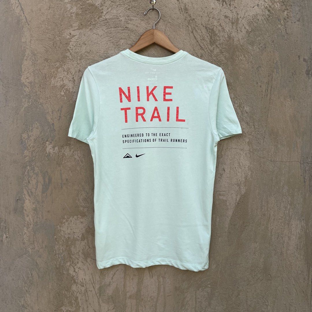 Nike Trail Performance Tee (Category: Activewear) located in Cebu City. Submitted by jaydeeace (Listing ID 1462391430, Image 2). Description: Nike Trail Performance Tee Small | 18 x 27 Excellent condition Needs wash Dm if Interested 📩.