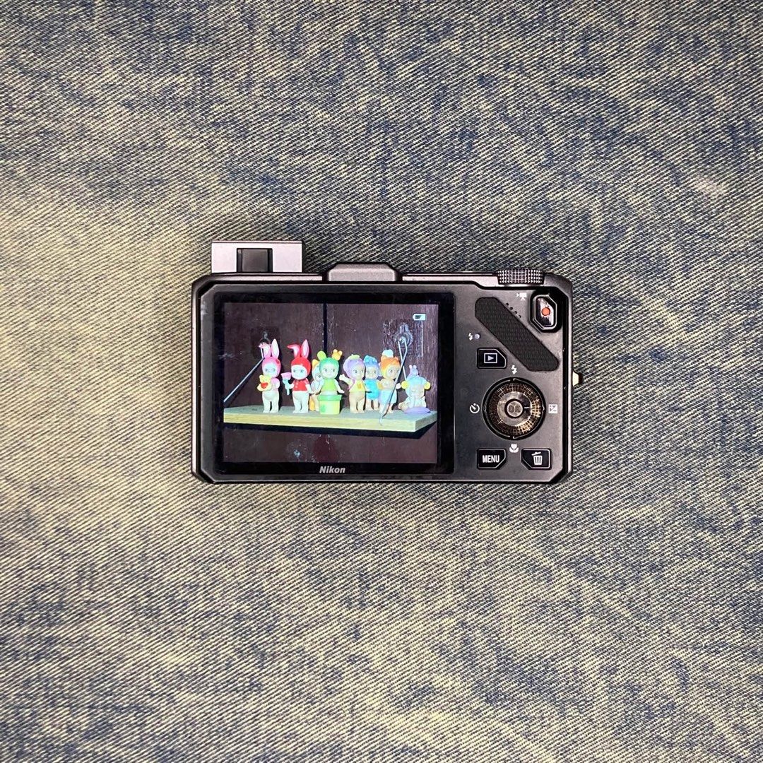 Nikon Coolpix S9300 (Category: Cameras) located in Adams. Submitted by jeysiiidelacruz (Listing ID 1462374607, Image 2). Description: Nikon Coolpix S9300 🩶 #preowned 9,999pesos only! and FREE SHIPPING! market price is 15k up!!! Steal price na to guys!! comment "MINE" to purchase! ✨ - 16 megapixels - BSI- CMOS sensor - 18x optical zoom, good for concerts - pop- up flash - lens VR - 1080p 30fps video resolution FULLY FUNCTIONAL!! ✨ - zoom, pop- up
