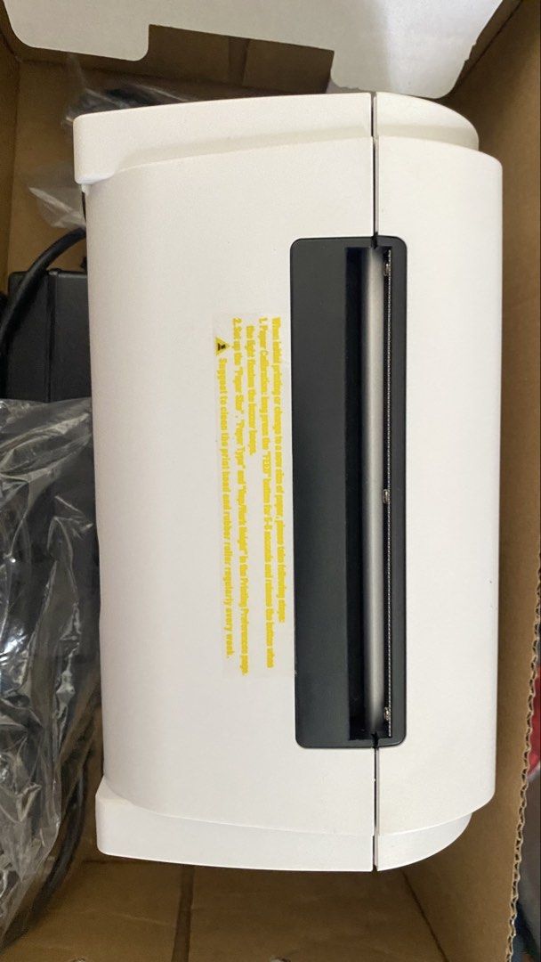 Officecom Thermal Label Printer POS-9200-L USB/BT (Category: Printers, Scanners & Copiers) located in Santa Rosa. Submitted by hadassa_grace (Listing ID 1462383210, Image 3). Description: - Officecom POS-9200-L Thermal Label Printer - Connectivity: USB and Bluetooth - Print Width: Up to 110mm - Includes: Power adapter and cables - Condition: Tested and working - Ideal for: Shipping labels, product tags.