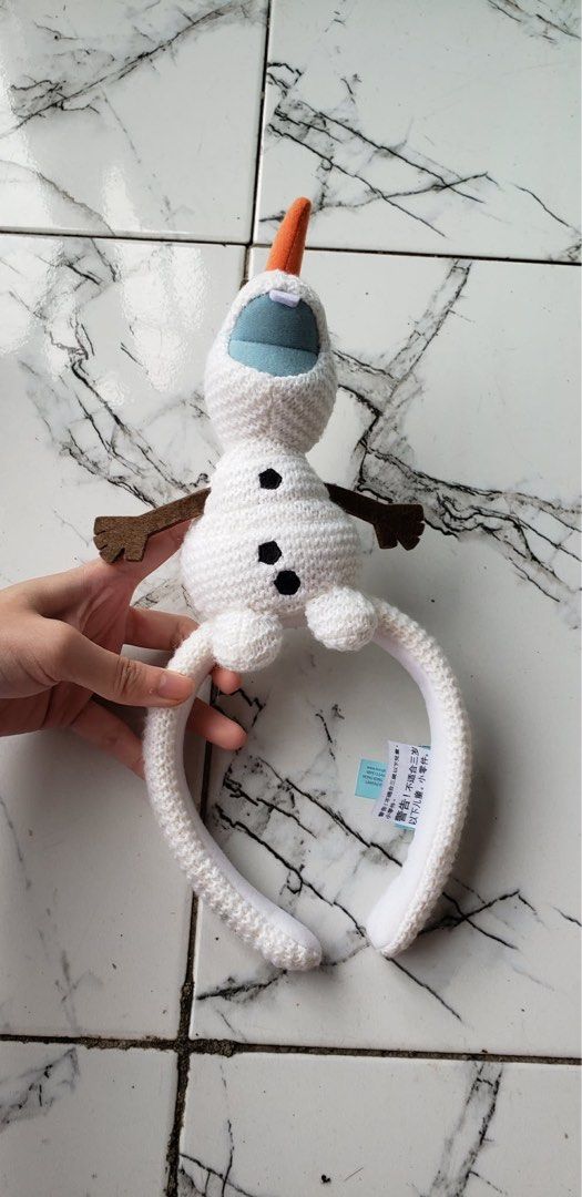 Olaf knitted disney headband (Category: Babies & Kids Fashion) located in Manila. Submitted by muimee30 (Listing ID 1462398704, Image 1). Description: .