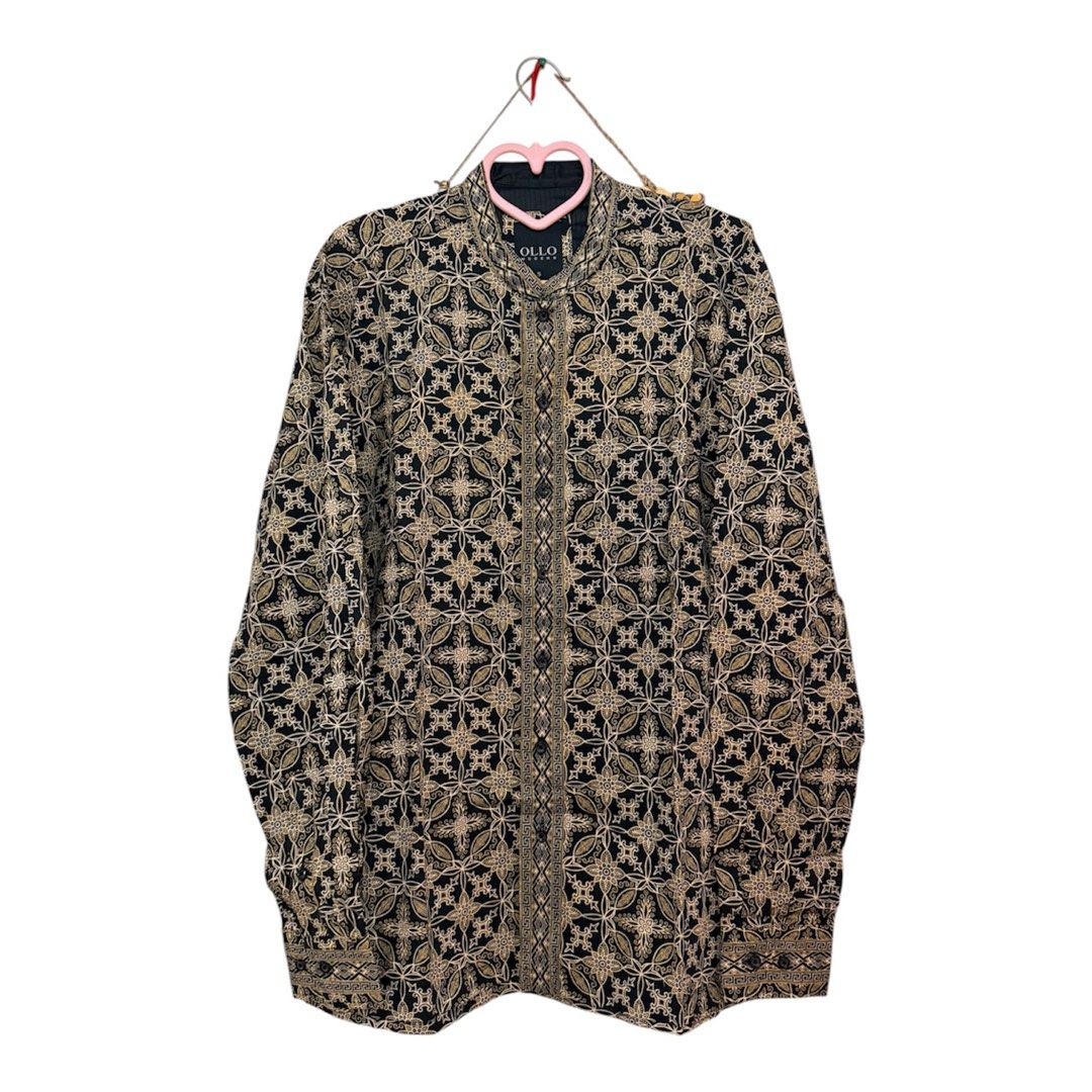 OLLO Batik Long Sleeve Shirt (Category: Tshirts & Polo Shirts ) located in Paranaque City. Submitted by la_hermosa.ph (Listing ID 1462303986, Image 1). Description: - size: small to medium - PRELOVED MENS LONG SLEEVES - ONHAND READY TO SHIP - LALAMOVE DELIVERY loc: paranaque .