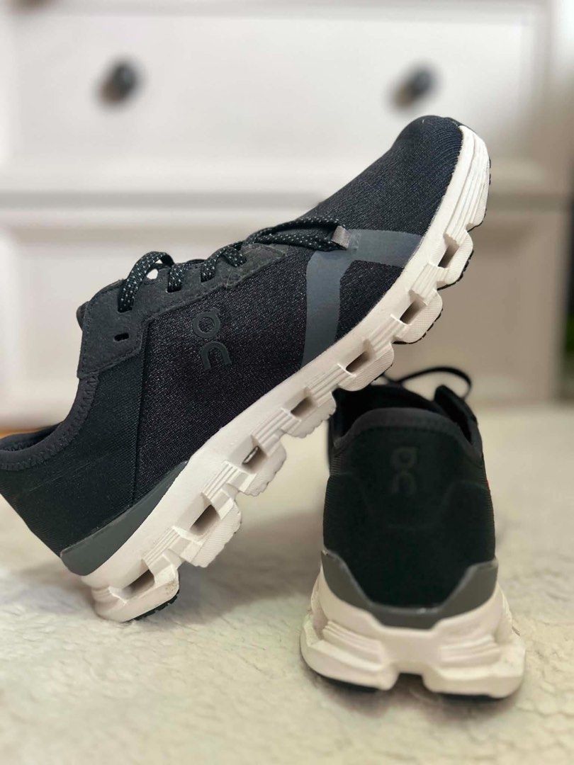 On CloudTec Running Shoes Black (Category: Sneakers) located in Manila. Submitted by _itspiatos (Listing ID 1462403755, Image 2). Description: ON CLOUD X 4 AD -Used twice -UK 4.5 -US 6.5 -EU 37.5 -With box LOC: SANTOLAN, PASIG CITY.