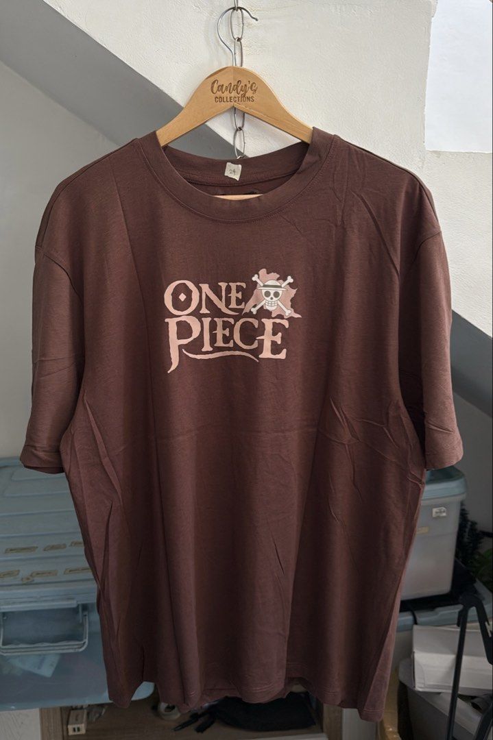 ONE PIECE: Chopper (Category: Tshirts & Polo Shirts ) located in Cavite. Submitted by handpickedshirts (Listing ID 1462371753, Image 3). Description: New Embossed rubberized prints Approx L30in, W21in and W24in laid flat Actual photos.