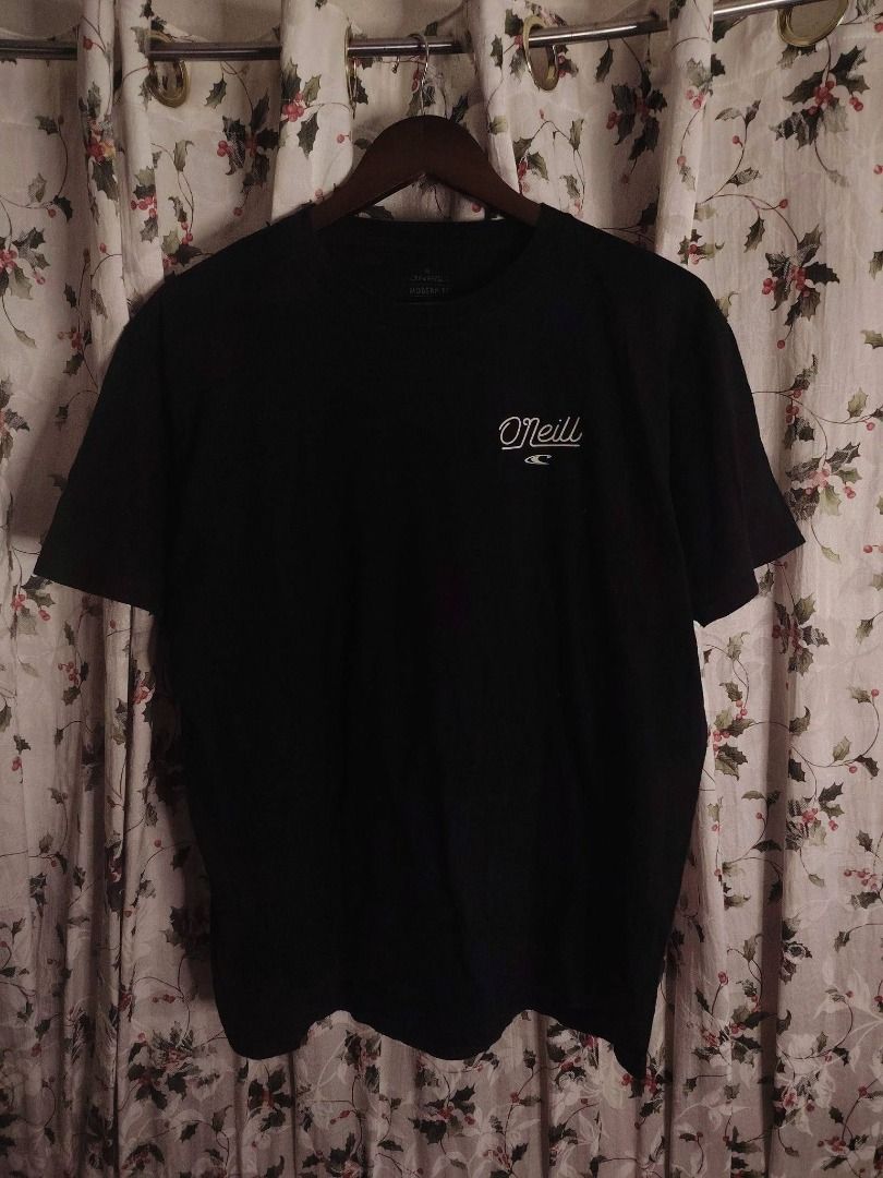 O'NEILL SURF MULLET SHIRT // Large (Category: Tshirts & Polo Shirts ) located in Legazpi City. Submitted by urbangarmentsarch4500 (Listing ID 1462393960, Image 3). Description: O'NEILL SURF SHIRT Excellent Condition Large W 22 L 27.5 Color rate 9.7/10 NO ISSUE👾 GRAB 400 (Automatically YOURS)⛓️ --- ‼️w/ FREE STICKERS FOR EVERY PURCHASE⁉️ 🛒🛒🛒 BUY. SELL. TRADE. CONSIGN🗣️🤝🏼 BLESS THY HUSTLE! 🧿✨.