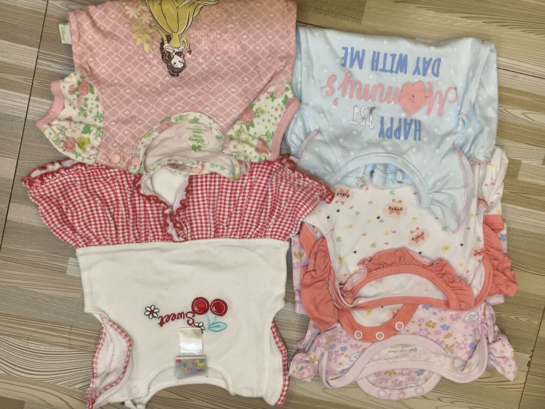 onesies 5 pc (Category: Babies & Kids Fashion) located in Bulacan. Submitted by threelittleclassics (Listing ID 1462334352, Image 1). Description: .