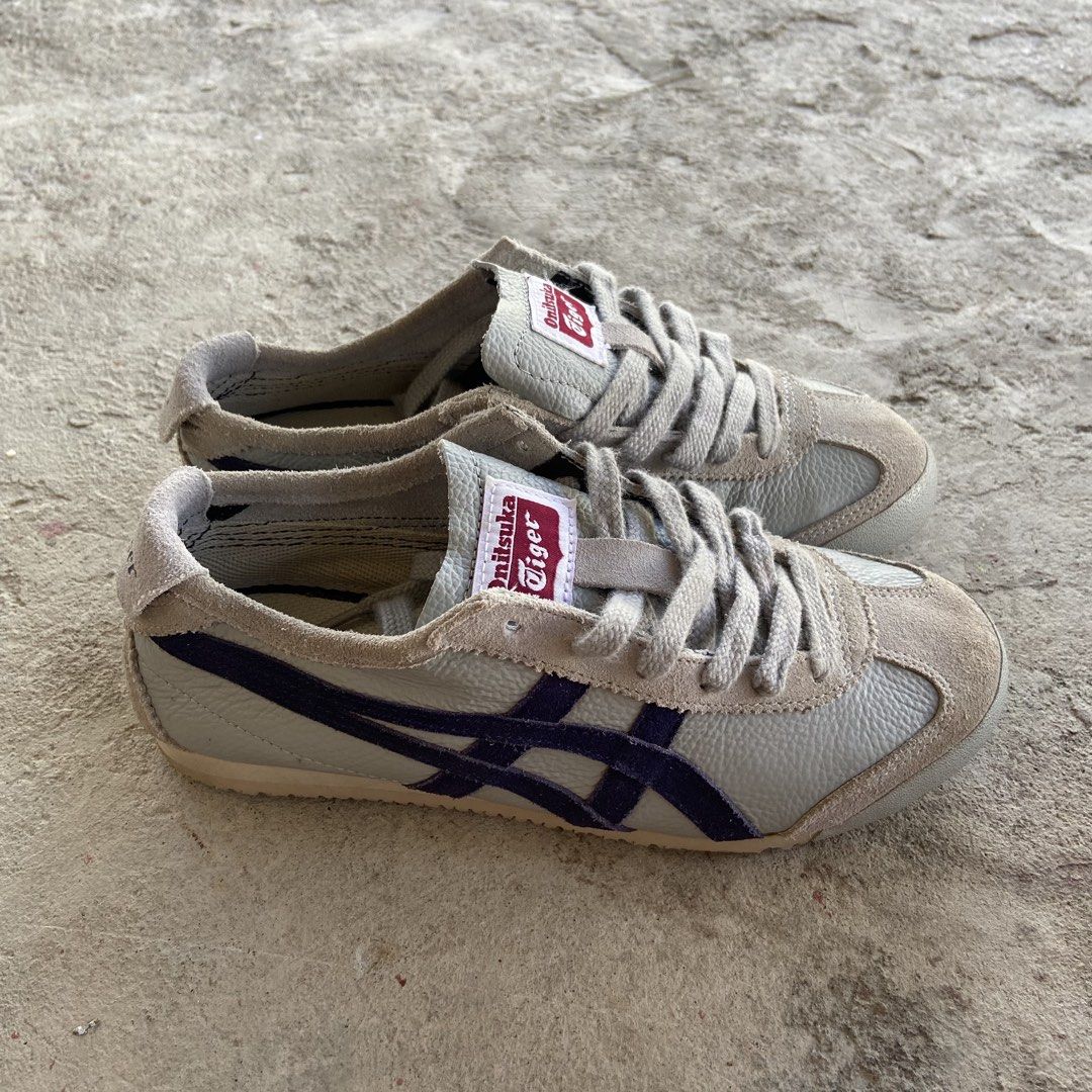 Onitsuka Tiger Mexico (Category: Sneakers) located in Solano. Submitted by _cleho (Listing ID 1462329763, Image 2). Description: no issue, item is authentic, like new condition.