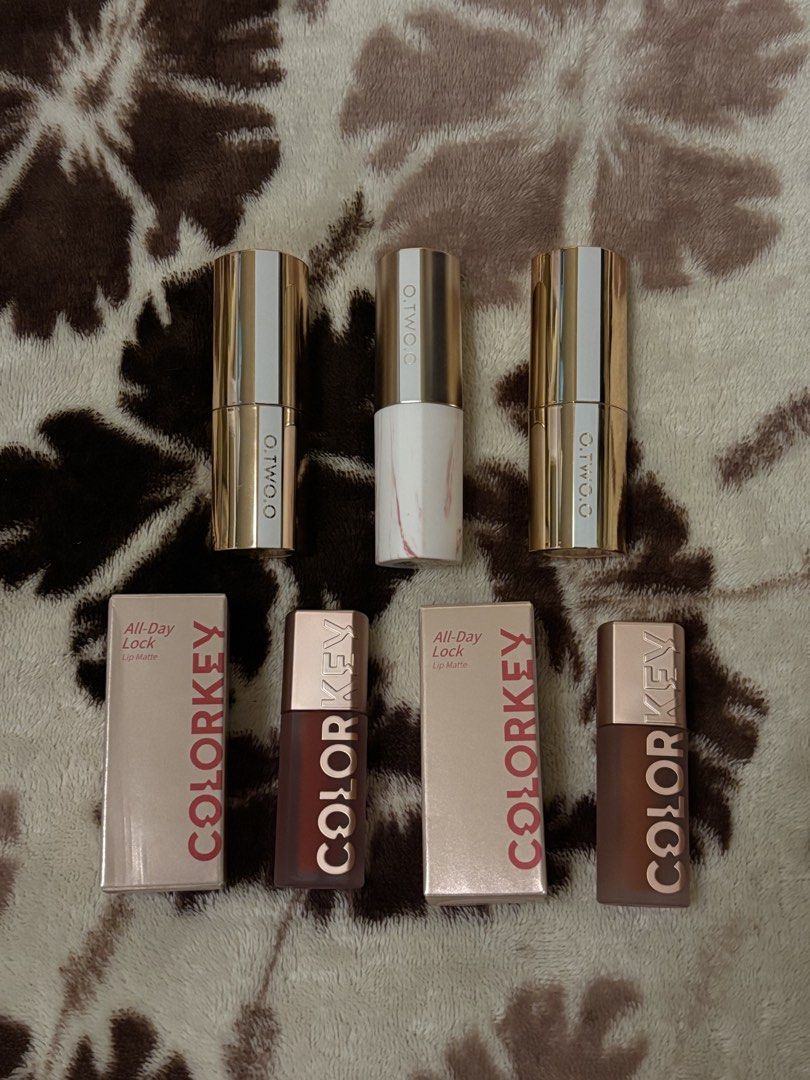 O.TWO.O & COLORKEY (Category: Makeup) located in Laoag. Submitted by sushivara (Listing ID 1462426785, Image 1). Description: Otwoo 24H matte lipstick shade N02 guavake-99 Otwoo 24H matte lipstick shade M15 cherish-99 Colorkey all day lock lip matte shade 04 classic red-179 Colorkey all day lock lip matte shade 03 orange brown-179 (Swatched only) Rules: No joyjoy No cancellations (100 fee) 📍Laoag | Batac City Ilocos Norte .