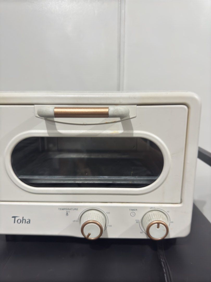 Oven toaster (Category: Ovens & Toasters) located in Manila. Submitted by e.fashion.house (Listing ID 1462319041, Image 2). Description: .