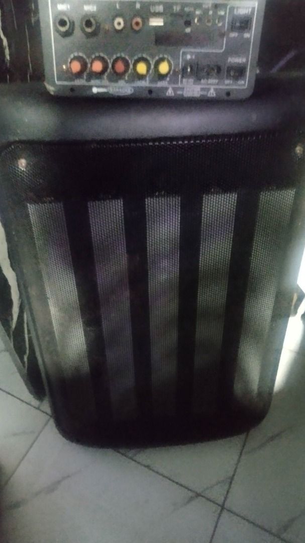 PA System Amplifier Speaker (Category: Soundbars, Speakers & Amplifiers) located in Caloocan City. Submitted by deokledus (Listing ID 1462438234, Image 3). Description: - PA System with built-in amplifier and speaker - Inputs: Microphone, Aux, USB, TF Card slot - Ideal for karaoke sessions or small events - Tested and confirmed working no backside.