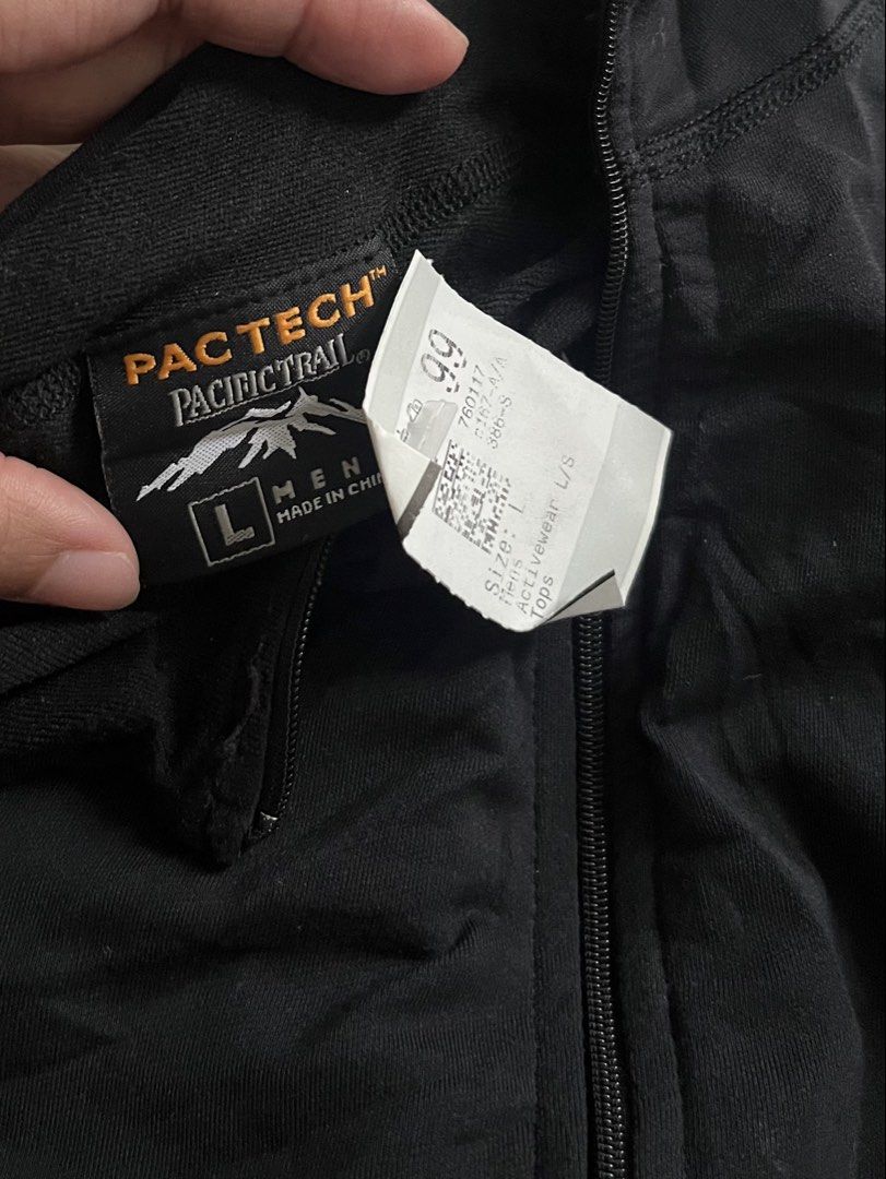 PacTech Pacific Trail Men's Pullover Jacket (Category: Coats, Jackets and Outerwear) located in Naga. Submitted by rmapprl (Listing ID 1462397429, Image 2). Description: - PacTech Pacific Trail pullover jacket - Men's Size L - Dark Navy Blue color - Quarter zip closure - Zippered pocket on the back - Ideal for activewear - Measurements: 23 inches wide x 27 inches long.
