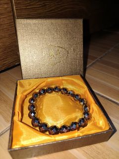 (Category: ) located in . Submitted by brillianceboutique_official888 (Listing ID 1462370689, Image 1). Description: .