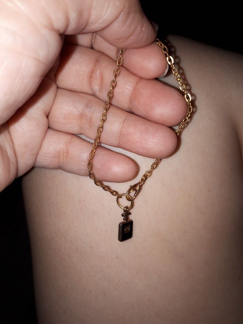 Perfume charm bracelet (Category: Bracelets) located in Quezon City. Submitted by secretluxuryshop (Listing ID 1462280898, Image 1). Description: .