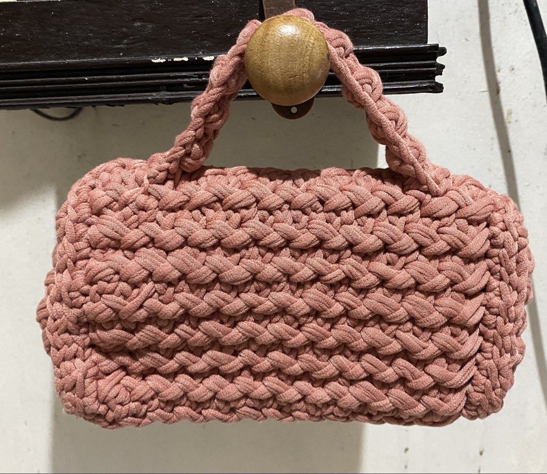 Pink Crocheted Handbag with Gold Clasp (Category: Shoulder Bags) located in Manila. Submitted by resi.diaz (Listing ID 1462360487, Image 3). Description: - Adorable pink crocheted handbag - Features a secure gold clasp closure - Comfortable crocheted handles - Ideal for carrying essentials - Perfect for nights out or casual days - Unique handmade aesthetic.