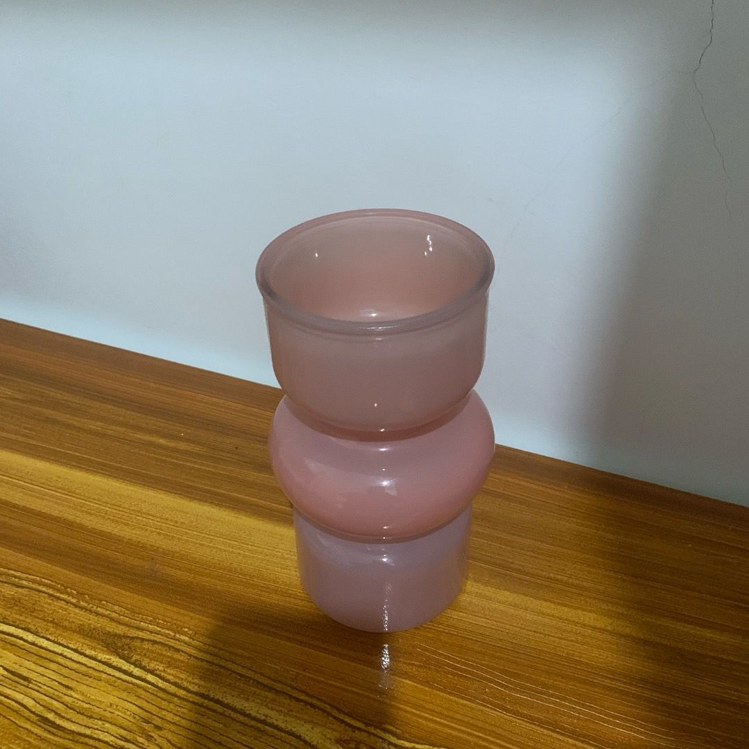Pink Glass Vase (Category: Vases & Decorative Bowls) located in Alicia. Submitted by minimallyher (Listing ID 1462305526, Image 3). Description: dimensions l: 4 in w: 4 in h: 7 in 📍dapitan, zambo del norte 🏦 payment via maribank or bpi bank transfer 🚚 shipping via jnt, shouldered by buyer #booktok #booksph #booktwt #buyandsellph #books.