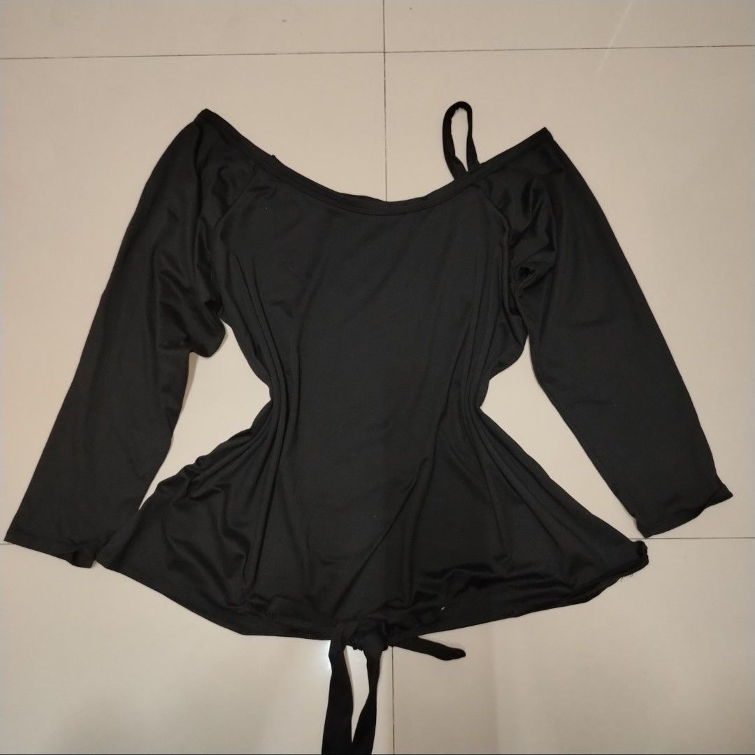 (plus size) black longsleeves long sleeves xl large (Category: Longsleeves) located in Quezon City. Submitted by mistyforestph (Listing ID 1462342306, Image 1). Description: - brand new - super stretchable - size: length 25", width 22" (bust 44+) meetup: novaliches bayan shipping: j&t or lalamove mop: gcash or bank transfer (strictly no COD).