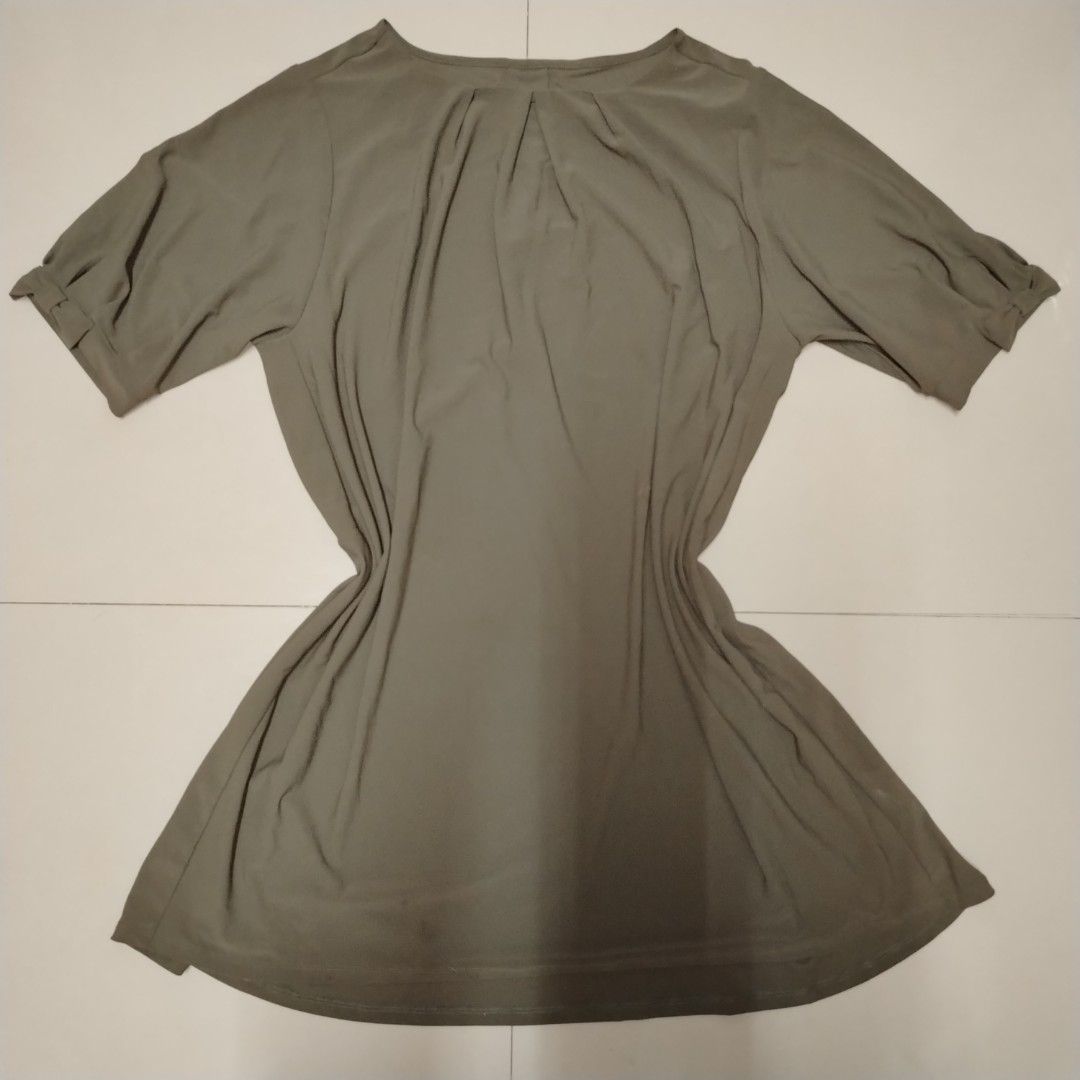 (plus size) vintage dress blouse (Category: Dresses) located in Quezon City. Submitted by mistyforestph (Listing ID 1462344409, Image 1). Description: - no issues - stretchable - size: length 33", width 30" meetup: novaliches bayan shipping: j&t or lalamove mop: gcash or bank transfer (strictly no COD).