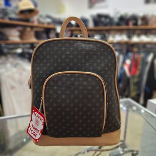 (Category: ) located in . Submitted by tokyothriftstore (Listing ID 1462335210, Image 1). Description: .