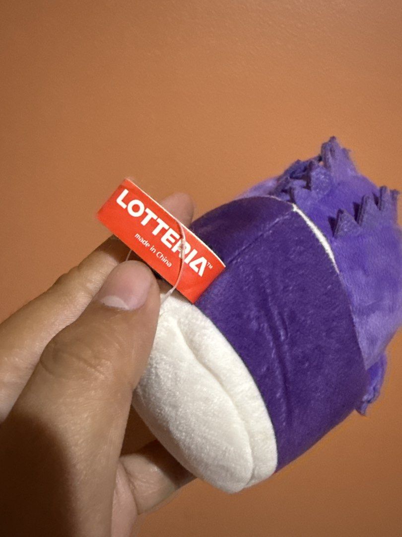 Pokemon Gengar Plush Keychain Lotteria (Category: Plushies & Soft Toys) located in Ozamiz City. Submitted by clickerx (Listing ID 1462368332, Image 2). Description: - Adorable Gengar plush keychain. - Features Gengar's iconic face. - Includes the Pokemon logo on the cup. - Comes with a durable metal keychain ring. Pm me here if you have any questions..