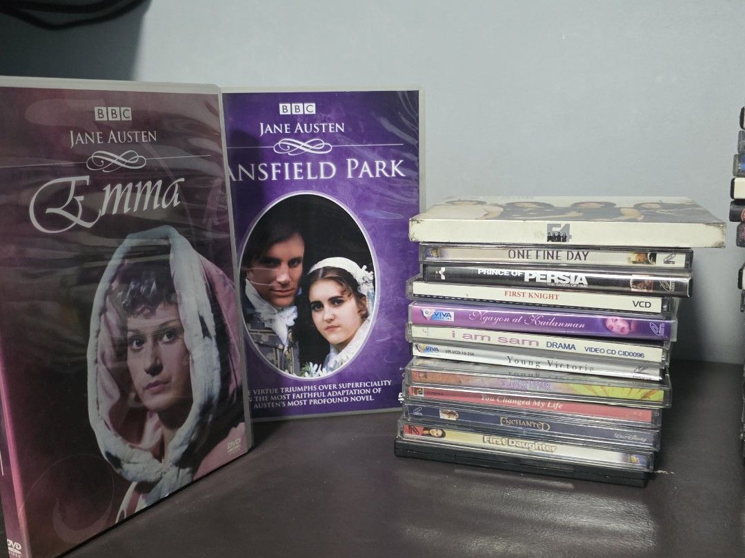 Preloved Various VCD/DVD Movies Collection CD (READ DESCRIPTION!!) (Category: CDs & DVDs) located in Quezon City. Submitted by ysaaaaa_ (Listing ID 1461487553, Image 3). Description: • Actual Product Pictures • Pre-loved collection. Some discs have surface scratches due to age and handling, but overall condition is good. Selling as-is. Discounted price reflects disc condition. • Can break the set and buy each vcd/dvd/cd • Can also take all items 