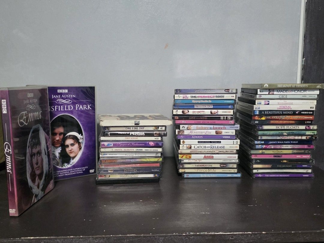 Preloved Various VCD/DVD Movies Collection CD (READ DESCRIPTION!!) (Category: CDs & DVDs) located in Quezon City. Submitted by ysaaaaa_ (Listing ID 1461487553, Image 1). Description: • Actual Product Pictures • Pre-loved collection. Some discs have surface scratches due to age and handling, but overall condition is good. Selling as-is. Discounted price reflects disc condition. • Can break the set and buy each vcd/dvd/cd • Can also take all items 