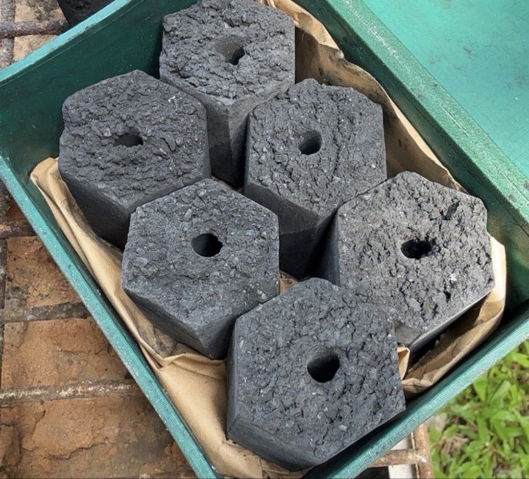 Premium Coconut Charcoal Briquettes for Grilling (Category: BBQ, Grills & Hotpots) located in Quezon City. Submitted by mjloleng (Listing ID 1462273063, Image 1). Description: Looking for ways to cut fuel costs? Try Ecobriqs Charcoal today! Our premium briquettes are made with zero trees cut, 3x longer burn, and completely smokeless. 🔥 Our packaging is piled in 20kg sack arranged in layers and stack making it sturdy, ensuring it will arrived at 