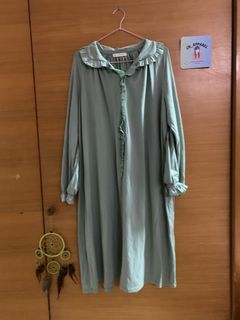(Category: ) located in . Submitted by Cn_apparel (Listing ID 1462279027, Image 1). Description: .