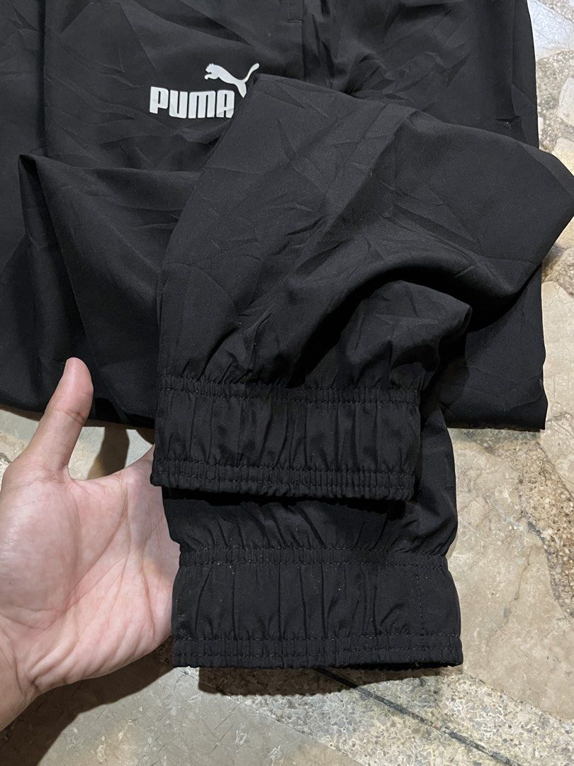 Puma (Category: Joggers) located in Manila. Submitted by thriftnirogus (Listing ID 1462411095, Image 3). Description: Waistline: 28 - 32 Length: 38 Leg opening: 5.