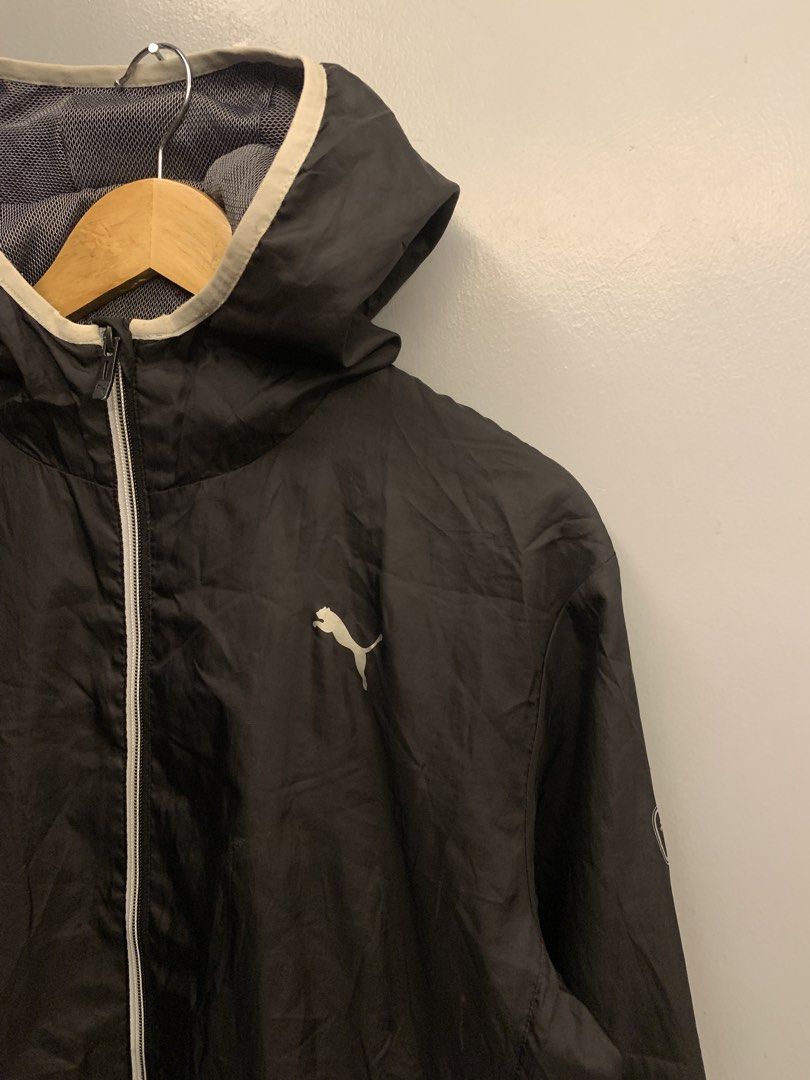 PUMA WINDBREAKER JACKET (Category: Hoodies) located in Cavite. Submitted by thrift2moolah (Listing ID 1462288278, Image 2). Description: Puma Windbreaker Jacket Size L on tag 23/26.5-27 Excellent condition 9/10 Color rate 400 add sf.