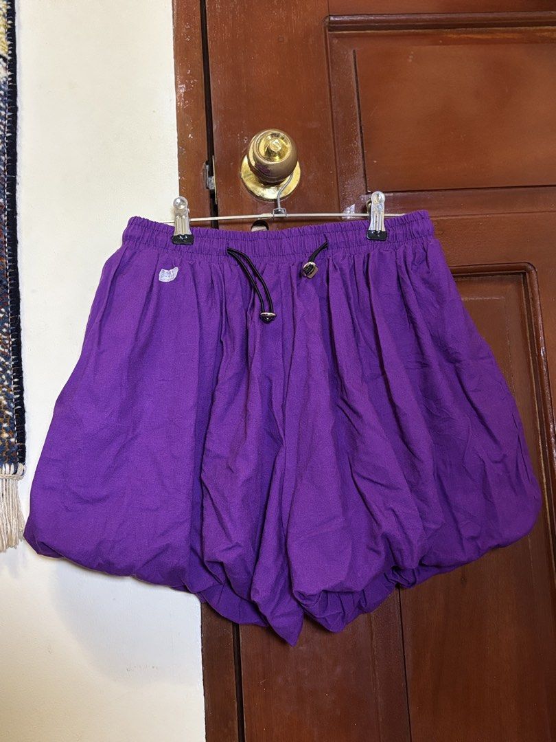 Purple Bubble Shorts (Category: Shorts) located in Laoag. Submitted by sushivara (Listing ID 1462423731, Image 1). Description: BALLOON SKORT GUYSS SOAFER KAPAL NETOO!! FROM KOREAAA Mine 499 (automatic w/freebie) Rules: No joyjoy No cancellations (100 fee) 📍Laoag | Batac City Ilocos Norte .