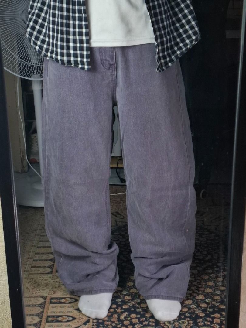 Purple Wide Leg Jeans (Category: Jeans) located in Cagayan de Oro. Submitted by prudentials.ph (Listing ID 1462265411, Image 1). Description: Purple baggy jeans Size: 30 lenght: 42 thigh: 12 leg opening: 10 (M) mine 250+SF model's height: 5'7 model's size: 30 DM @prudentials.ph on Instagram for more inquiries!.