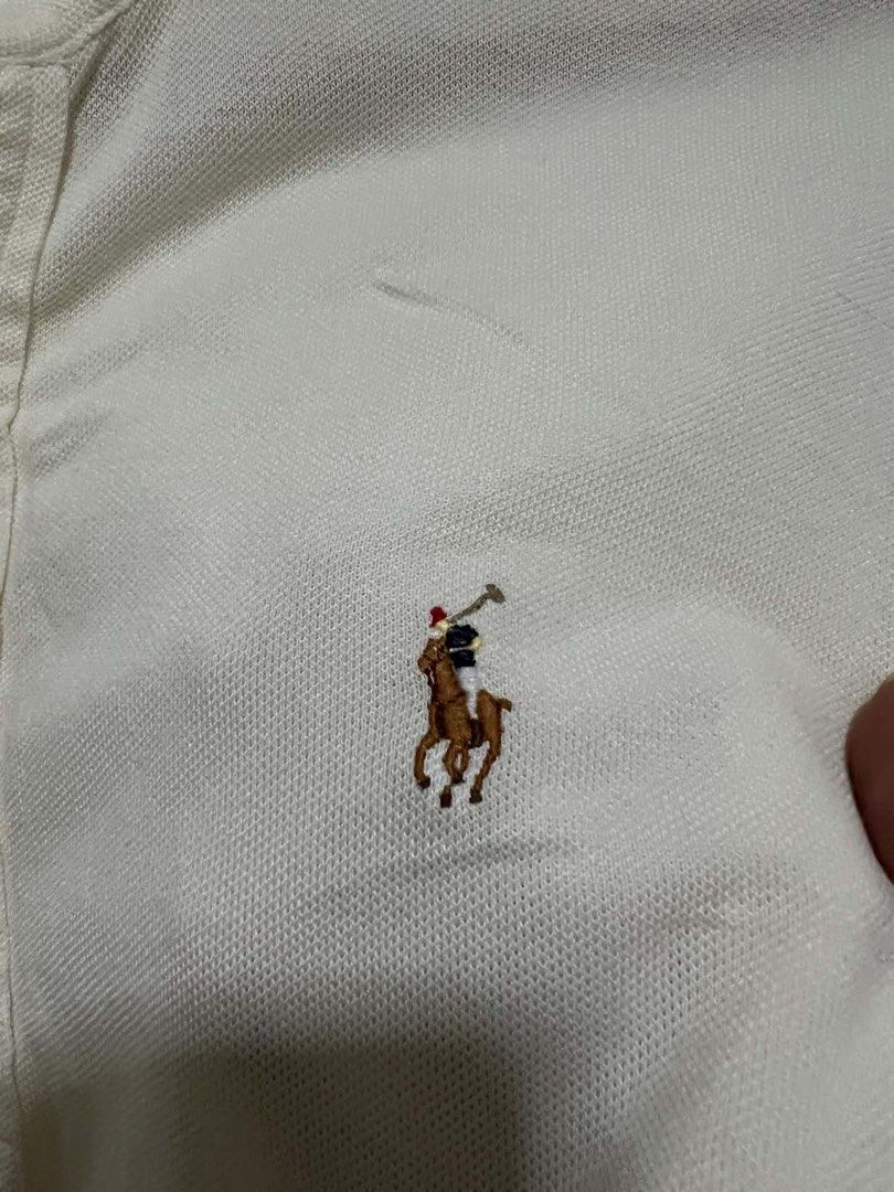 Ralph Lauren Polo Shirt (Category: Shirts) located in Oroquieta. Submitted by zjstg (Listing ID 1462377382, Image 2). Description: Ralph Lauren Polo shirt Size small W: 18 Length: 20 Back: 26 Excellent 200+sf.
