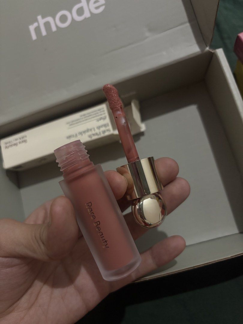 rare beauty blush (Category: Makeup) located in Quezon City. Submitted by myshop.galore (Listing ID 1462276001, Image 2). Description: 1000 each 2800 three pieces.