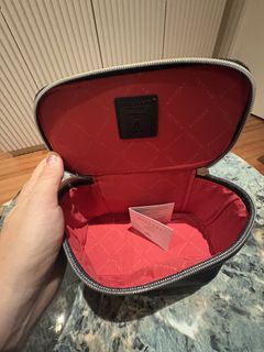 (Category: ) located in . Submitted by dutchladyshop (Listing ID 1462391067, Image 1). Description: .