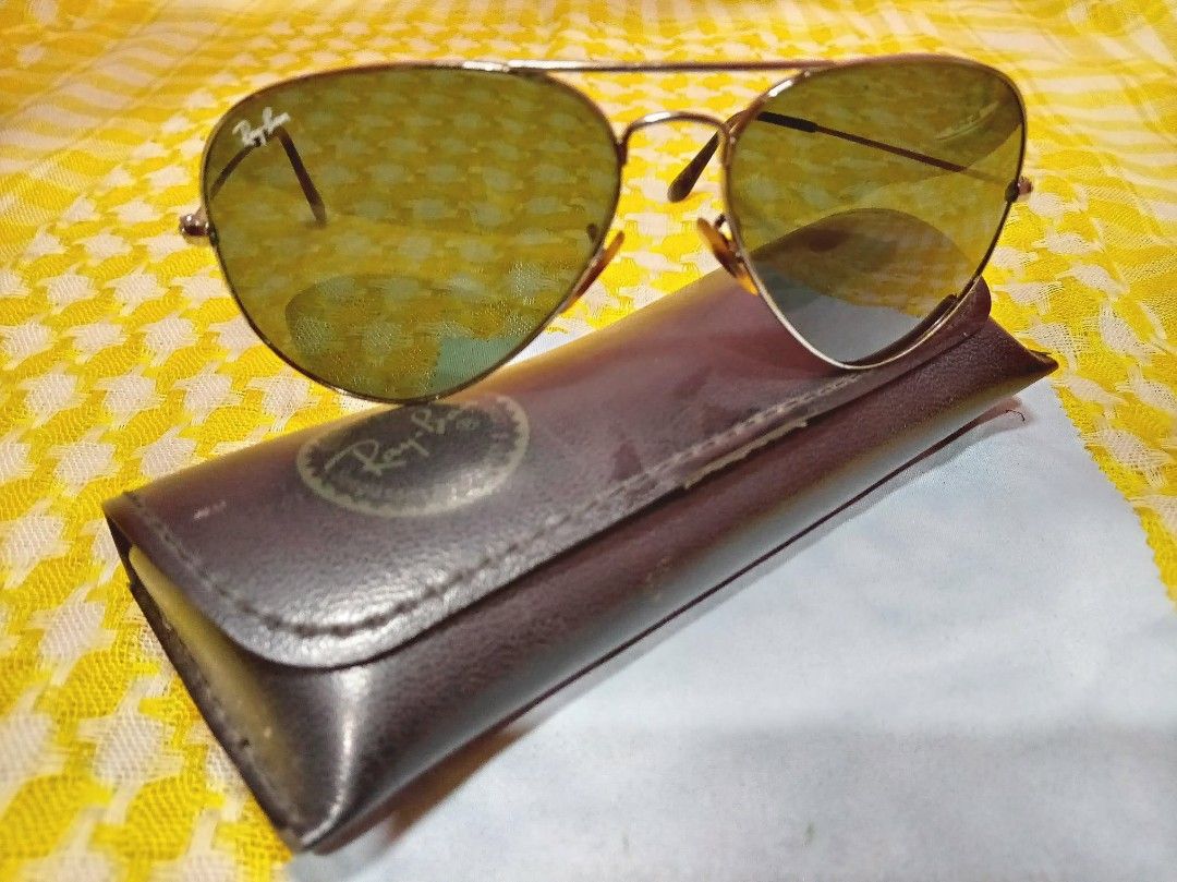 RayBan Authentic (Category: Sunglasses & Eyewear) located in Baguio. Submitted by chaory (Listing ID 1462368658, Image 1). Description: Authentic excellent condition preloved note: case is B&L ,sunglasses RB auth.