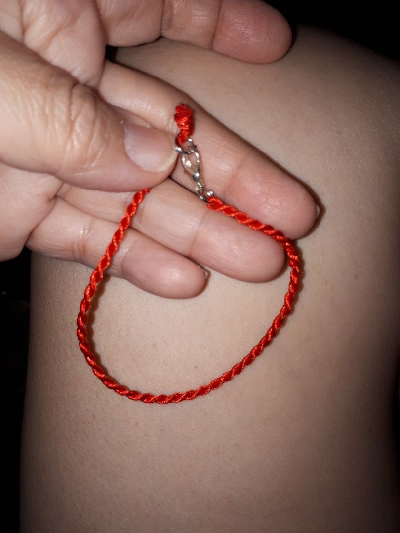 Red bracelet (Category: Bracelets) located in Quezon City. Submitted by secretluxuryshop (Listing ID 1462278574, Image 1). Description: .