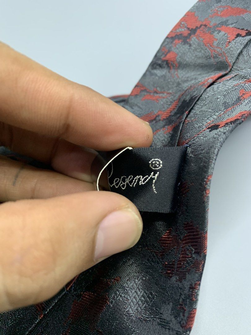 Regency Patterned Necktie (Category: Ties) located in Bulacan. Submitted by ridersthrift_ph (Listing ID 1462405921, Image 2). Description: Authentic In Great Condition No Flaws Gcash Payment Bulacan 📍.