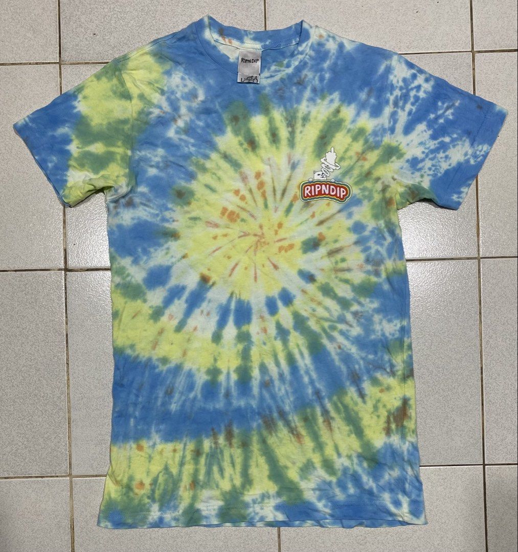 Rip N Dip Tshirt (Category: Tshirts & Polo Shirts ) located in Mandaue City. Submitted by MJ_80 (Listing ID 1462341582, Image 1). Description: Rip N Dip Tshirt Small Dimes: 17.5 X 28.5 See photos for measurements Color rate & Condition: 9.8/10 Price: 680 .