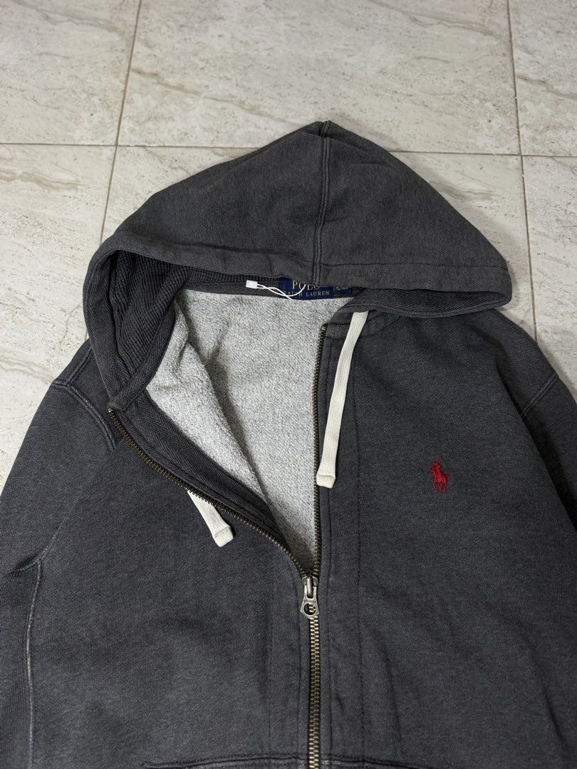 RL hoodie (Category: Hoodies) located in Dagupan City. Submitted by deals_nsteals00 (Listing ID 1462363532, Image 3). Description: classic logo full-zip hoodie Medium W:21 L:26 Color rate:9/10 Condition:Excellent Issue:None! ₱2,000.
