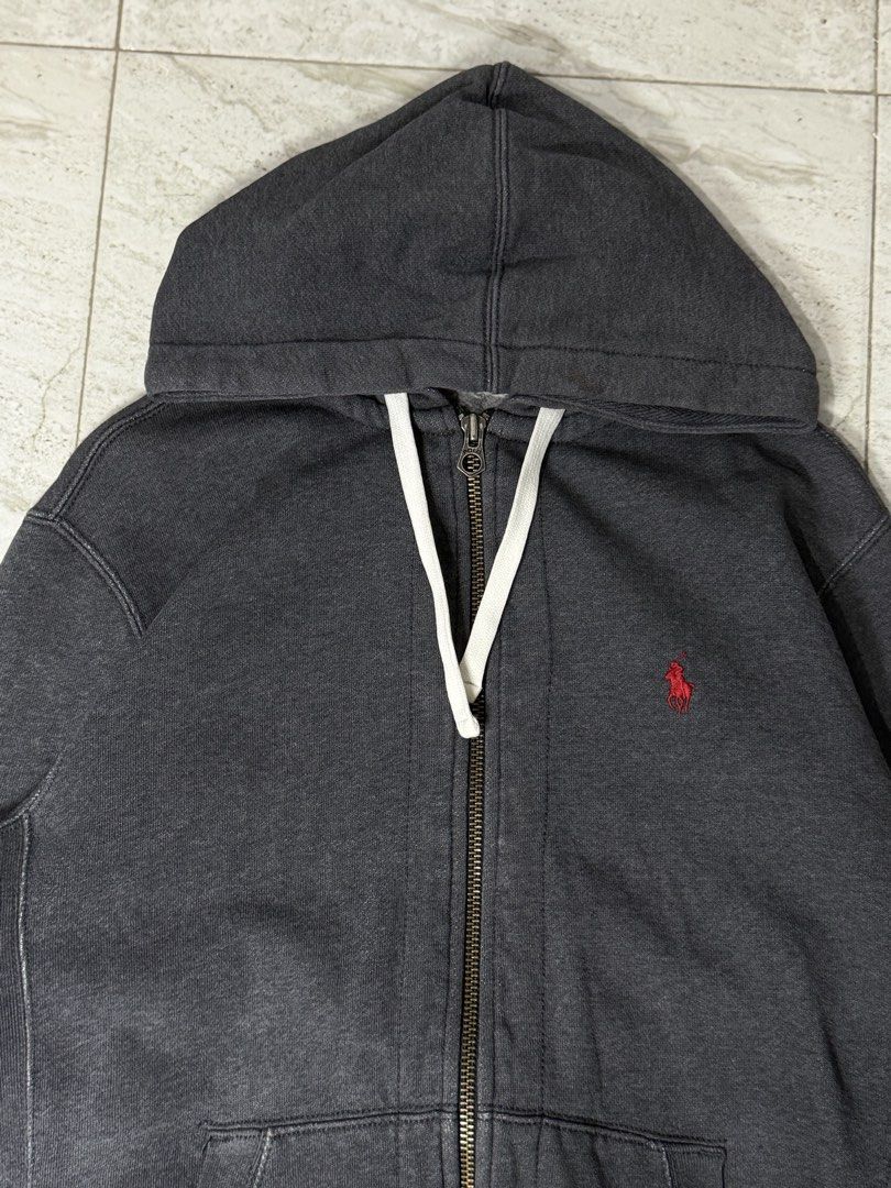 RL hoodie (Category: Hoodies) located in Dagupan City. Submitted by deals_nsteals00 (Listing ID 1462363532, Image 2). Description: classic logo full-zip hoodie Medium W:21 L:26 Color rate:9/10 Condition:Excellent Issue:None! ₱2,000.