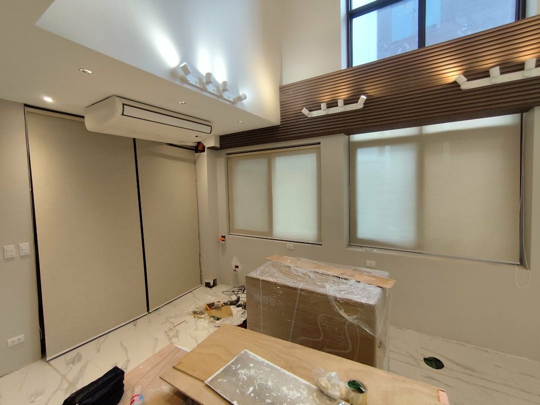 Roller Blinds/ Curtain by The ShadyBear Interiors (Category: Curtains & Blinds) located in Quezon City. Submitted by polarbear26 (Listing ID 1462422182, Image 1). Description: Redefine simplicity with the minimalist luxury of our roller blinds. 🪟 Smooth, streamlined finish for a clean architectural look 🖤 Premium fabrics and precision mechanism 🏙️ Perfect for upscale condos, offices, and designer spaces ❤️ 5 YEARS WARRANTY for peace of mind! �