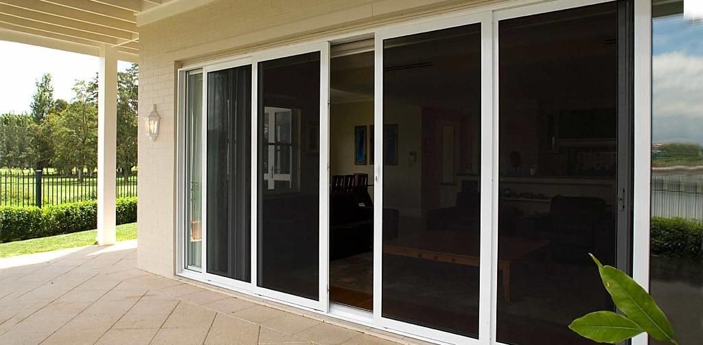 Roll-Up and Accordion Insect Screens (Category: Construction & Building Materials) located in Quezon City. Submitted by ultrapetronne (Listing ID 1462320020, Image 2). Description: - Roll-up and accordion insect screens - Designed for doors and windows - Features a clean white frame - Effectively keeps insects out - Provides ventilation while blocking pests - Durable and easy to use.