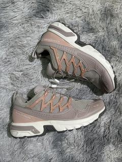 (Category: ) located in . Submitted by albay.hype.shop (Listing ID 1462332649, Image 1). Description: .