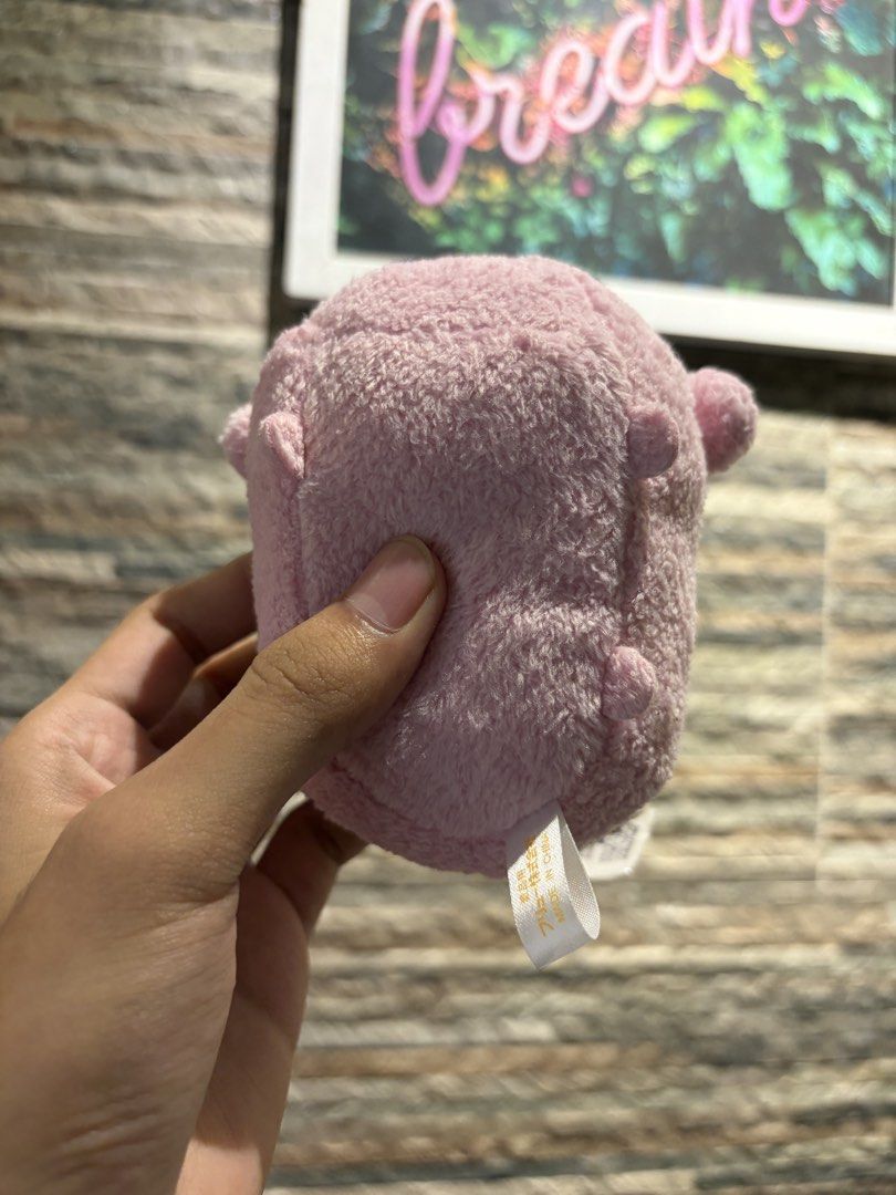 Sanrio Pompompurin Pink Plush Toy Keychain (Category: Plushies & Soft Toys) located in Makati City. Submitted by squishycorner (Listing ID 1462310167, Image 2). Description: - Adorable pink Cinnamoroll plush toy - Small and round design - Features a cute brown hat detail - Includes a string loop for easy attachment - Perfect for clipping onto bags, backpacks, or purses - Ideal gift for Sanrio collectors and fans.